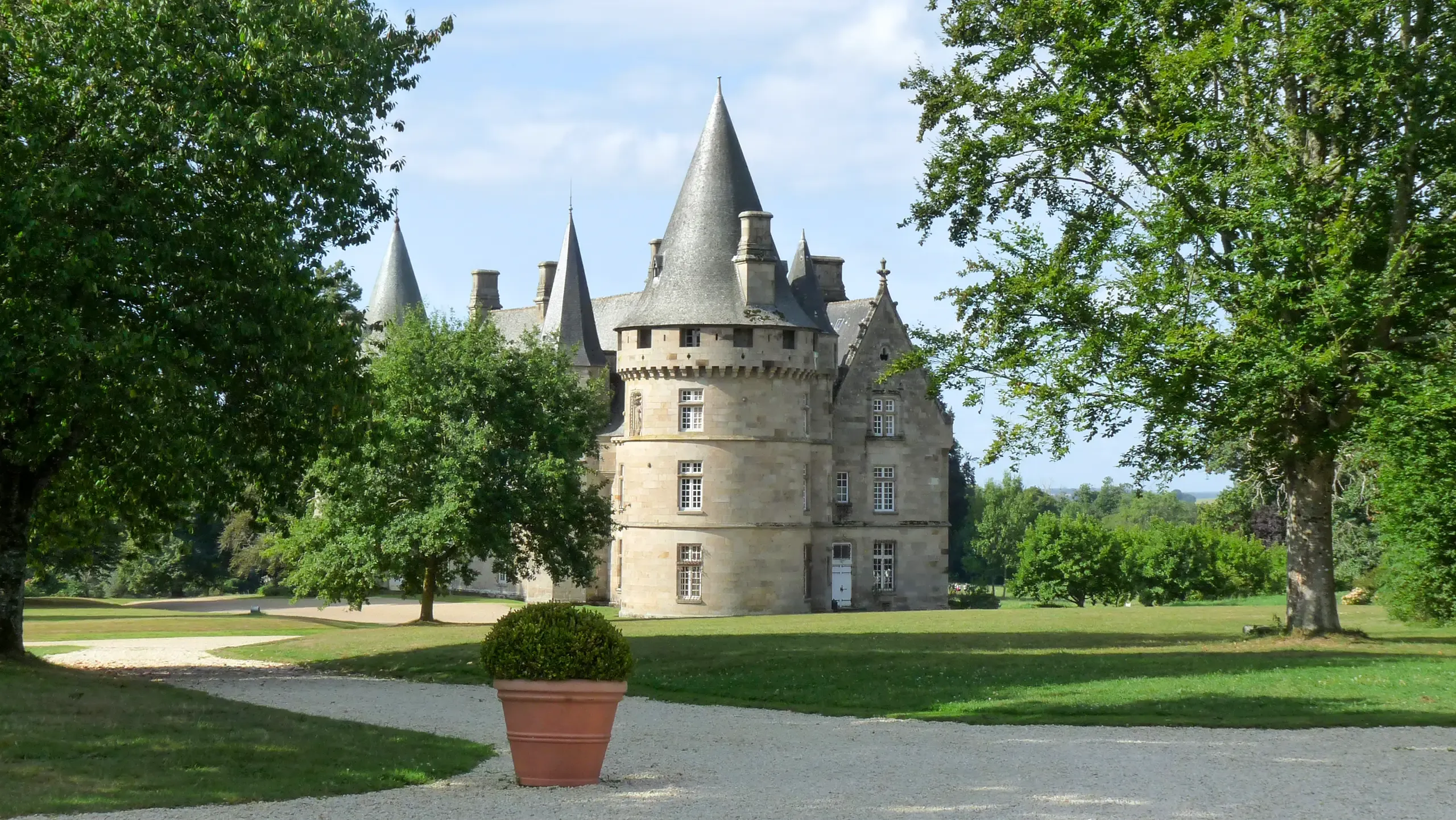Visitez le Parc du Château de Bonnefontaine, en Ille-et-Villaine, avec le Pass Patrimoine. ©GO69 GO69, CC BY 4.0